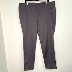 CB Established 1962 Gray Jeans with 5-Pocket Design Size 20